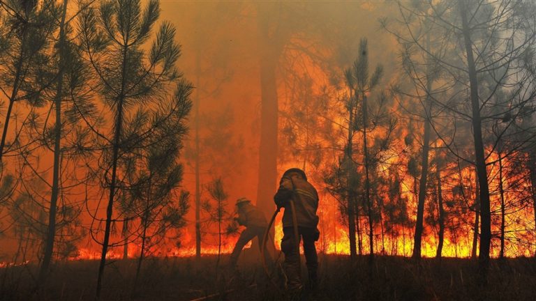 Drone Interferes Flight During Wildfire Danger in AR